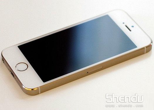 iPhone 5s手機(jī)進(jìn)水不保修 蘋果這次真要坑爹了
